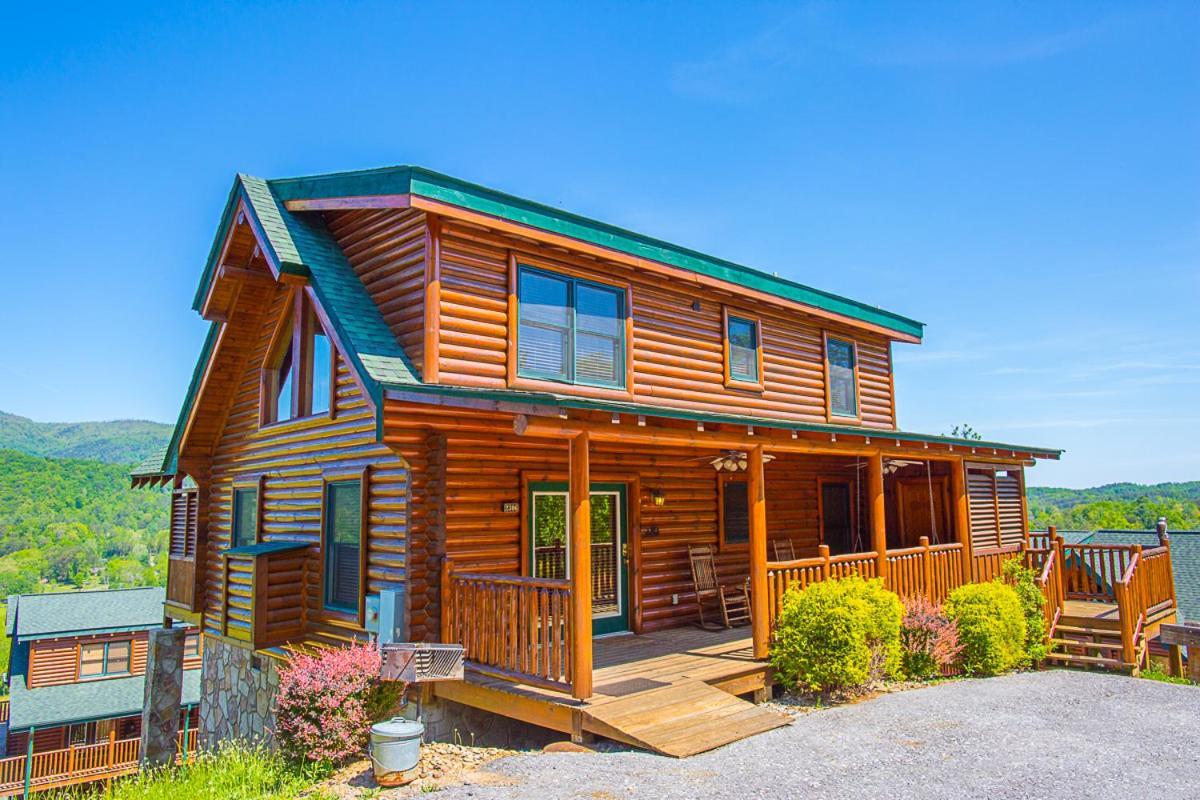 Misty Mountain Hideaway Apartment Пиджен Фордж Екстериор снимка